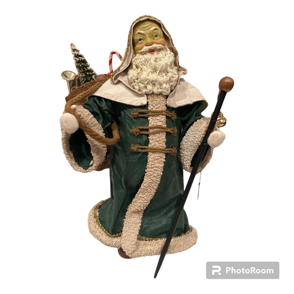 Clothtique Possible Dreams Santa 1988.